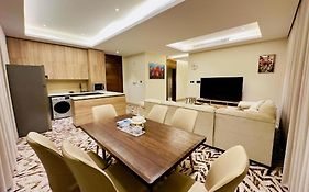 Boulevard Apartments